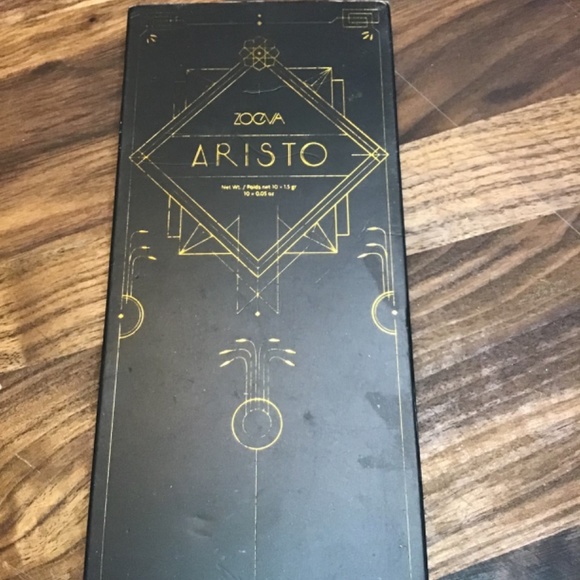 Zoeva aristo eyeshadow pallet, bnib pallet - Picture 10 of 10